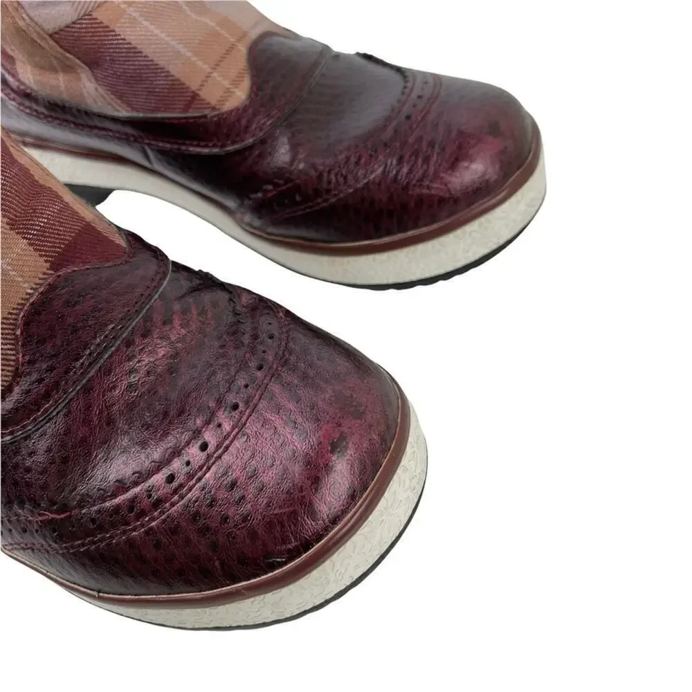 UGG Plaid Marrais Double Buckle Waterproof Lined Leather Upper Boots Womens 7